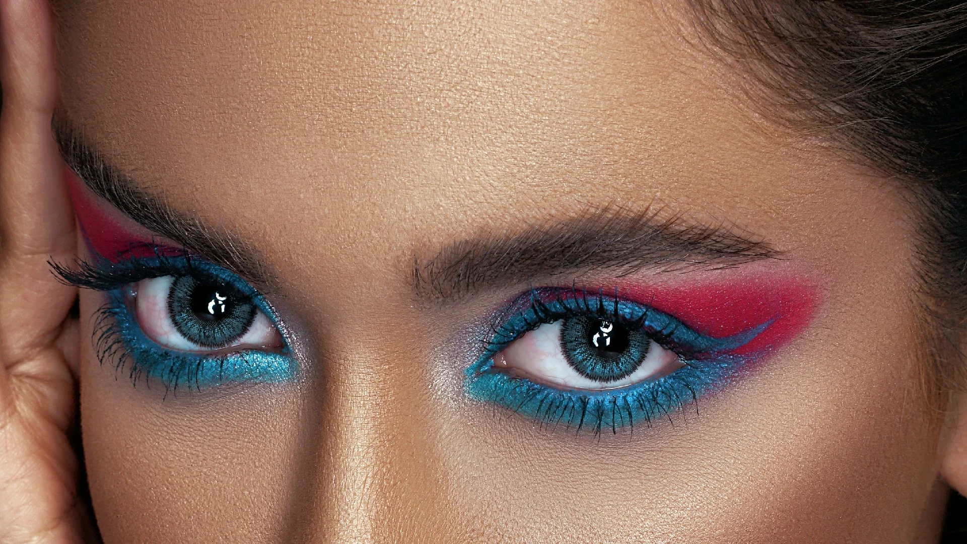 Trendy w wiosennym makijażu