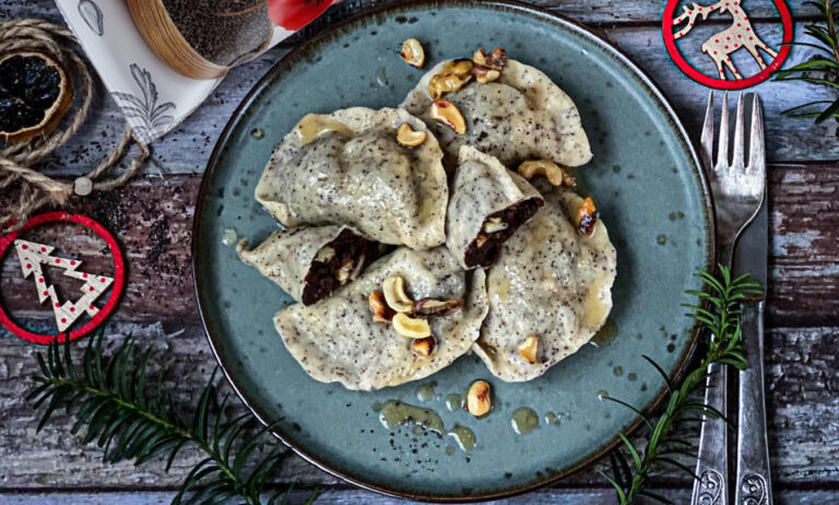 Pierogi z&nbsp;makiem