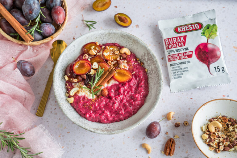 Kolorowy pudding ryżowy