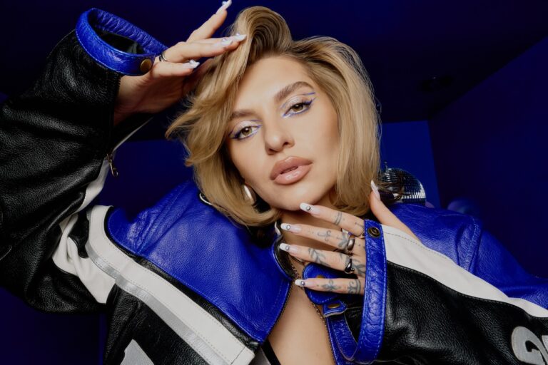 Co&nbsp;zwiększa objętość włosów?